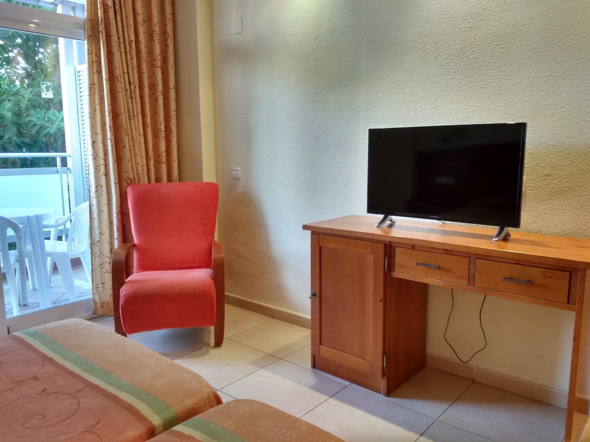 Hotel Tres Anclas กันดิอา ภายนอก รูปภาพ