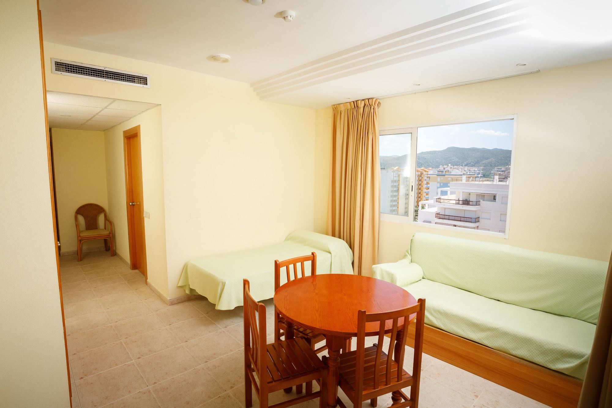 Hotel Tres Anclas กันดิอา ภายนอก รูปภาพ