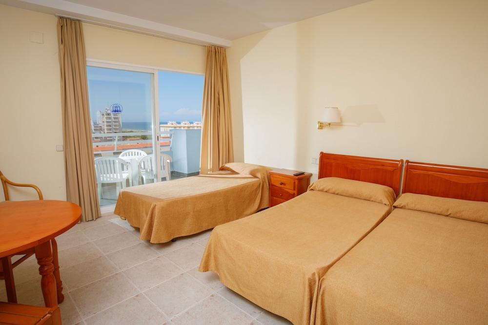 Hotel Tres Anclas กันดิอา ภายนอก รูปภาพ